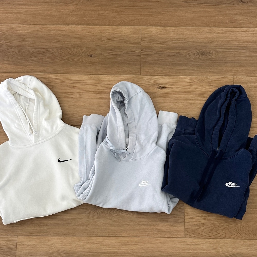 Nike Men's Hoodie Sweater